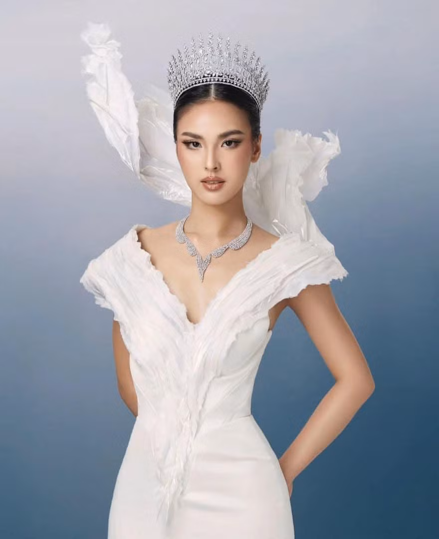 Quỳnh Nga đang tạm thời xếp thứ 15 trong một bảng dự đoán. Quỳnh Nga đang tạm thời xếp thứ 15 trong một bảng dự đoán.