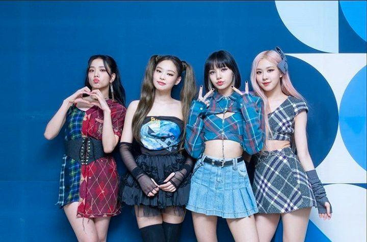 Netizen cho rằng BLACKPINK cần có sản phẩm mới Netizen cho rằng BLACKPINK cần có sản phẩm mới