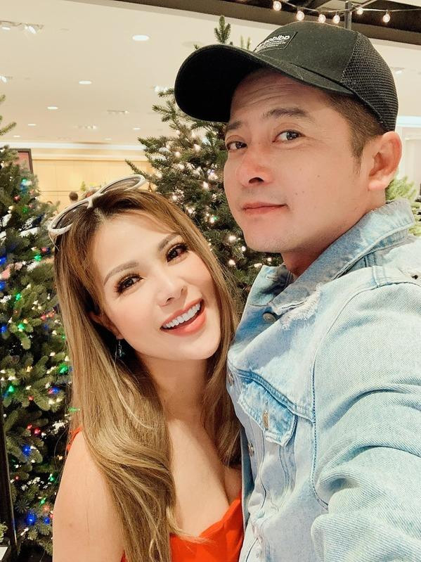 Hoàng Anh và Thắm Bebe. Hoàng Anh và Thắm Bebe.