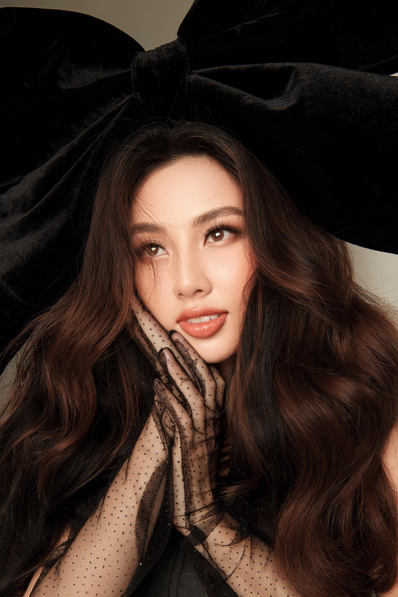 Thùy Tiên luôn ghi điểm vì tính cách thân thiện gần gũi Thùy Tiên luôn ghi điểm vì tính cách thân thiện gần gũi