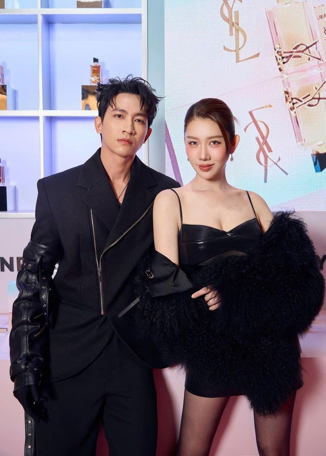 Khán giả đã quen với những hình ảnh này của Thúy Ngân, Võ Cảnh.