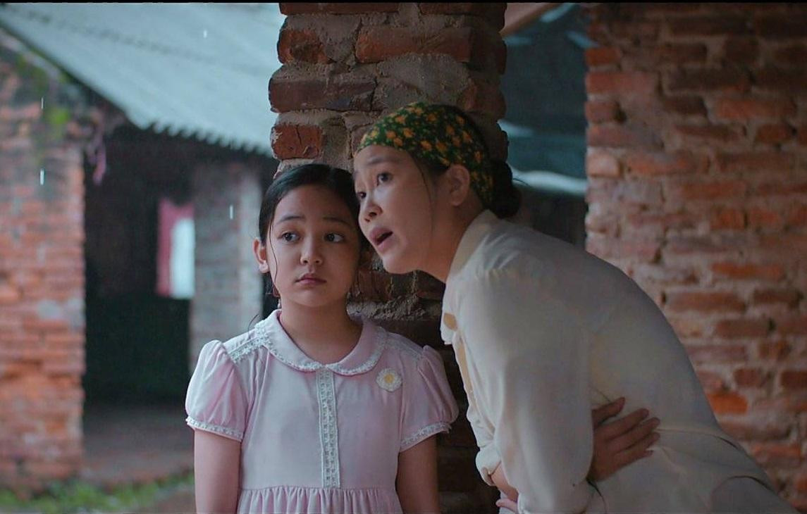 Thương Ngày Nắng Về kể khá nhiều về thời quá khứ Thương Ngày Nắng Về kể khá nhiều về thời quá khứ