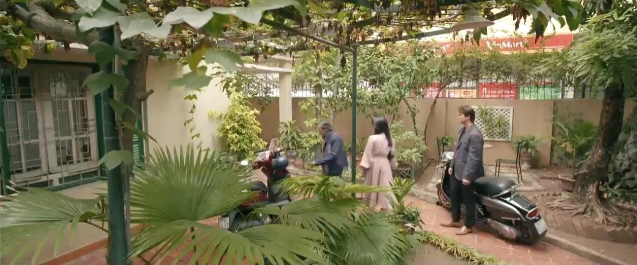 Bố của Lệ tìm cách giúp con gái hàn gắn với chồng