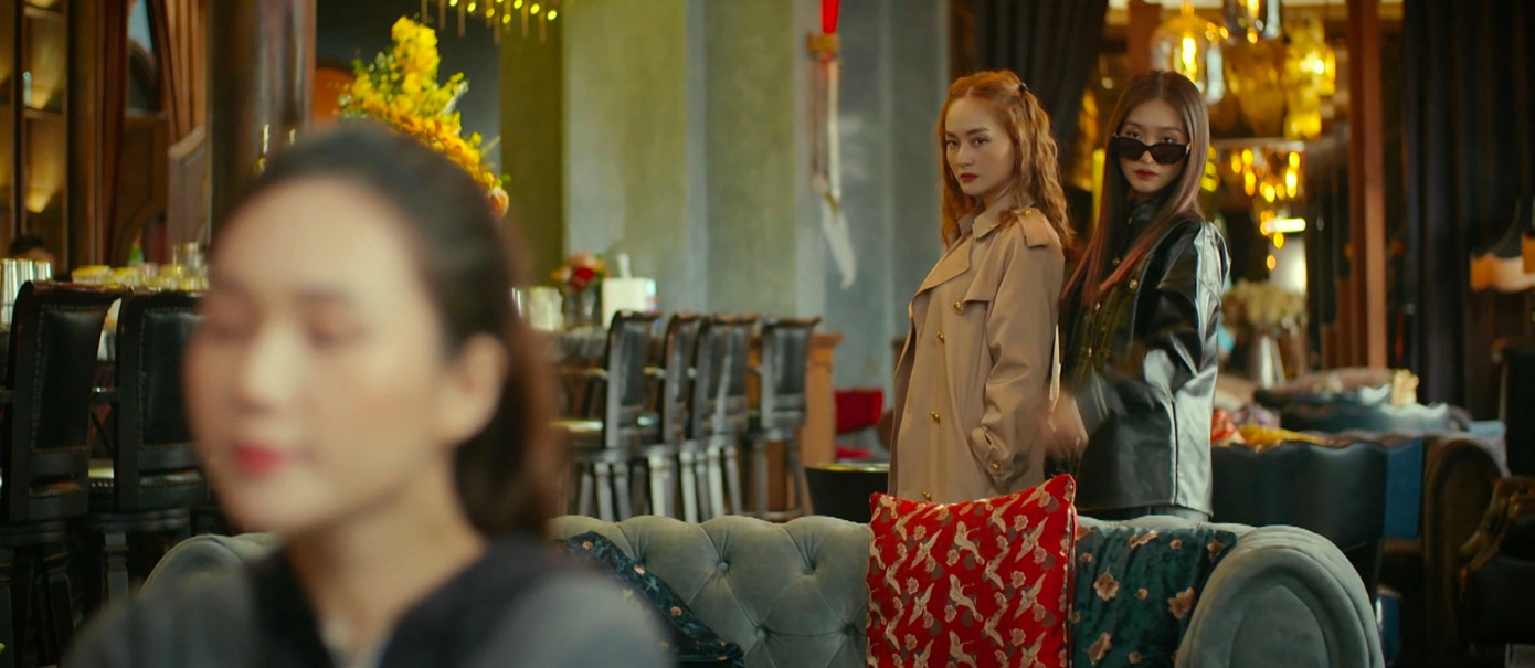 Hai chị em quyết định gặp mặt tiểu tam Hai chị em quyết định gặp mặt tiểu tam