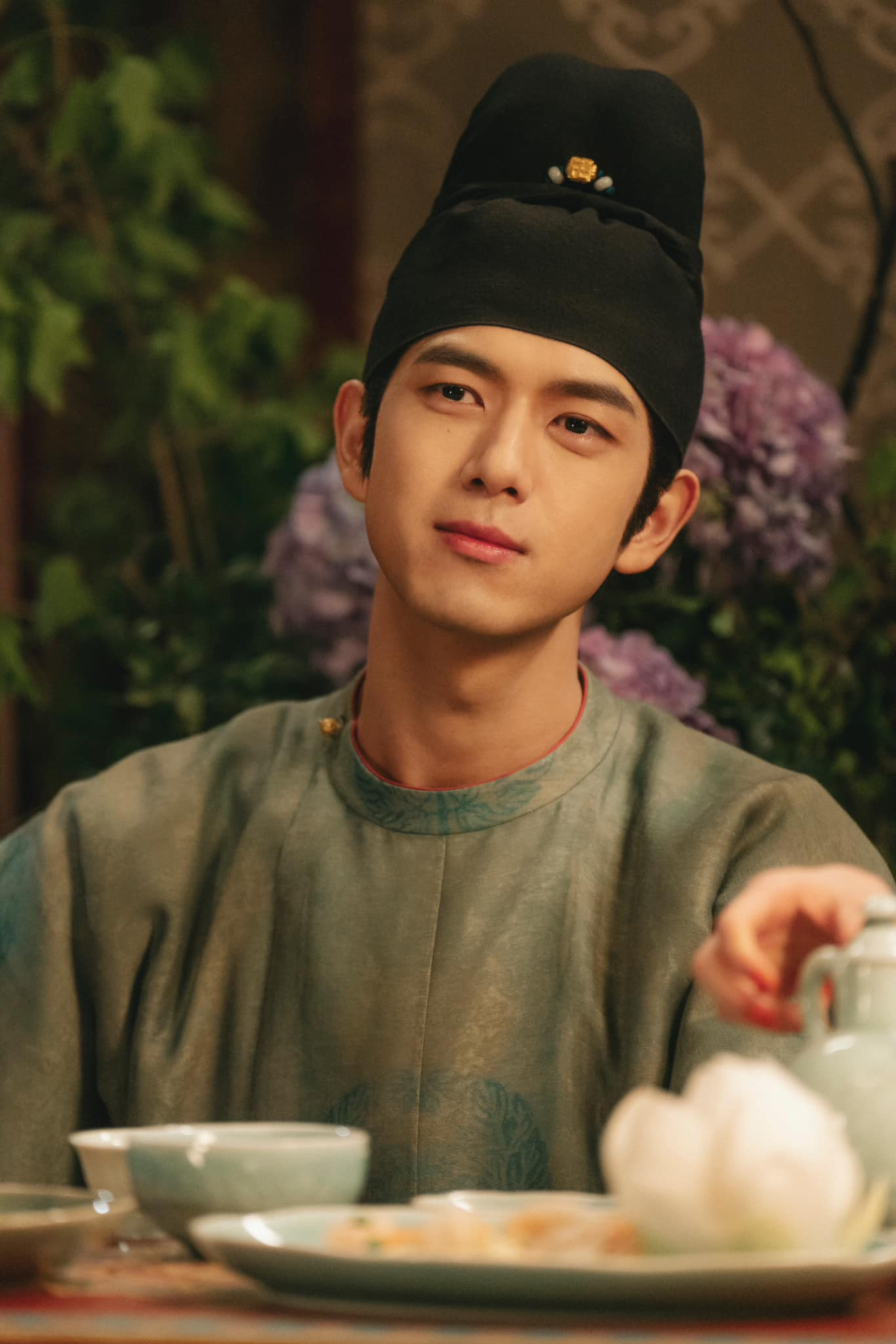 Lý Hiện khá im ắng khiến khán giả sốt ruột.