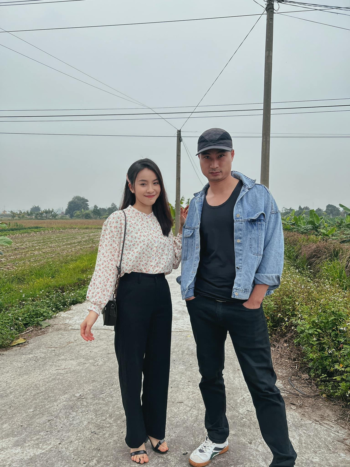 Hiếu - Hoài được khán giả yêu thích vì rất dễ thương. Hiếu - Hoài được khán giả yêu thích vì rất dễ thương.