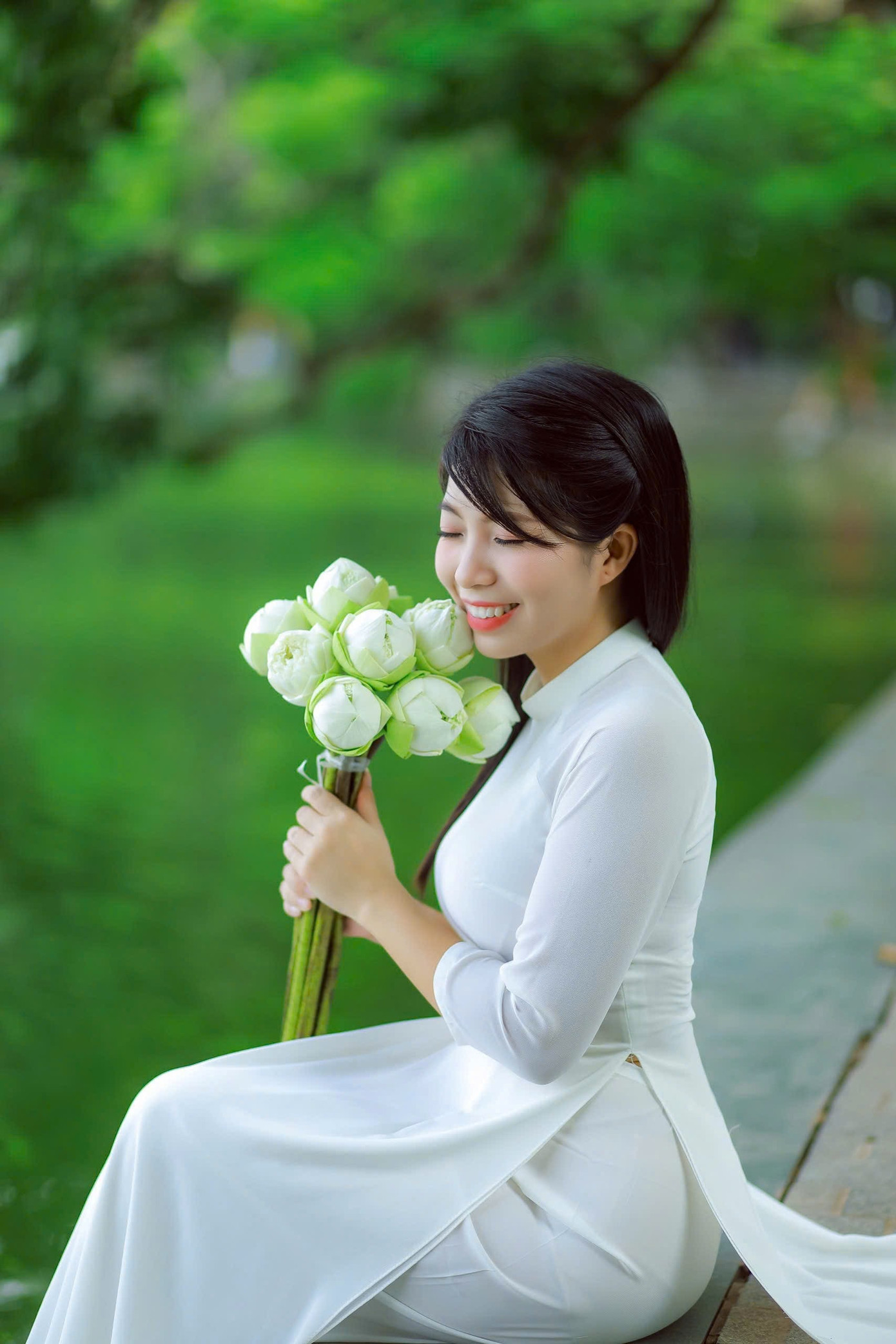 Cô giáo Đinh Thị Loan, giáo viên Ngữ văn trường THCS Nguyễn Văn Huyên (Hoài Đức, HN).