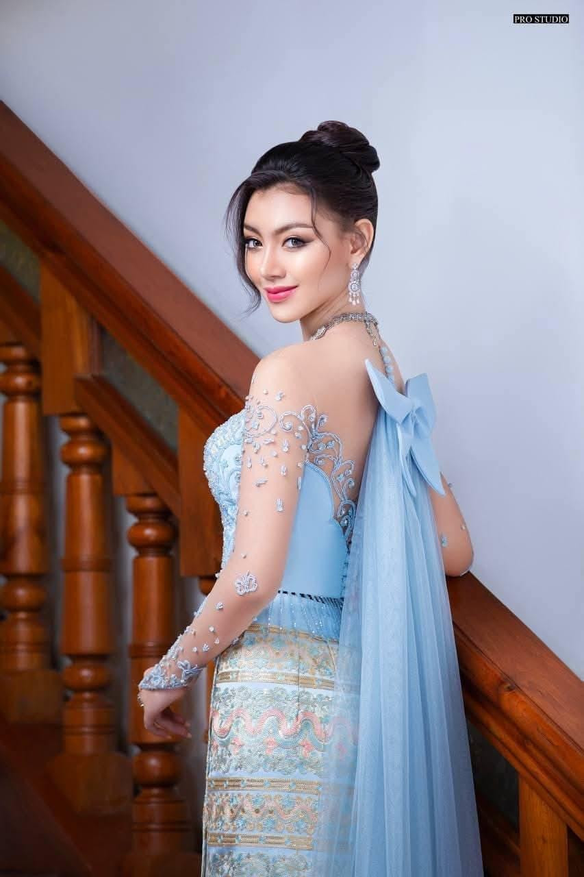 Thae Su Nyein bị cho là phong độ xuống dốc. Thae Su Nyein bị cho là phong độ xuống dốc.