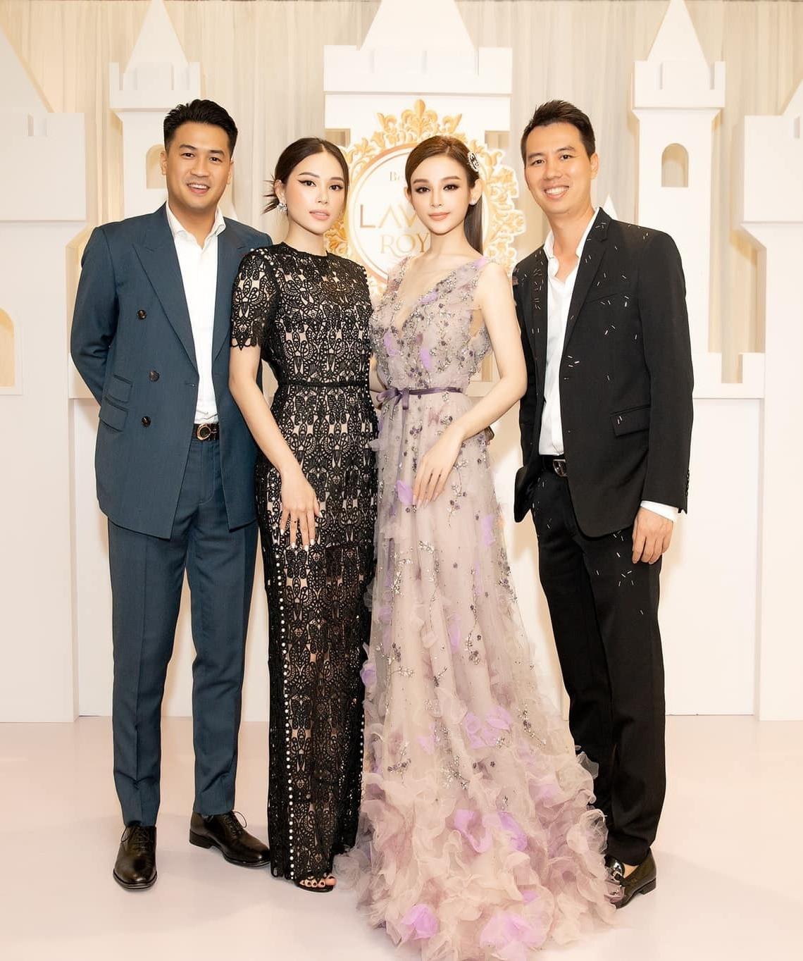 Linh Rin chơi thân với Huyền Baby từ cả chục năm trước.