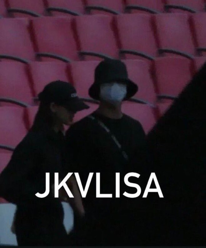 Lisa cùng Park Bo Gum đi xem concert với nhau.