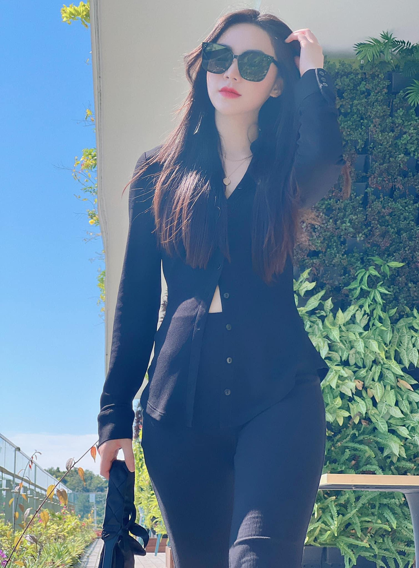 Tạo hình ấn tượng của Quỳnh Kool trong phim Tạo hình ấn tượng của Quỳnh Kool trong phim