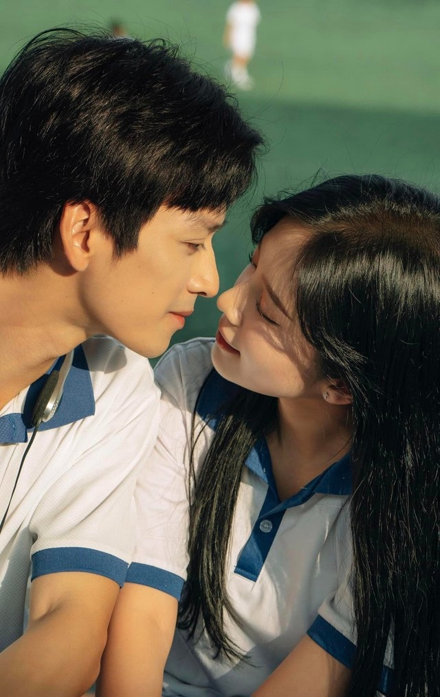 Hai cặp đôi đóng vai Tùng, Nguyệt đều rất ăn ý với nhau. Hai cặp đôi đóng vai Tùng, Nguyệt đều rất ăn ý với nhau.