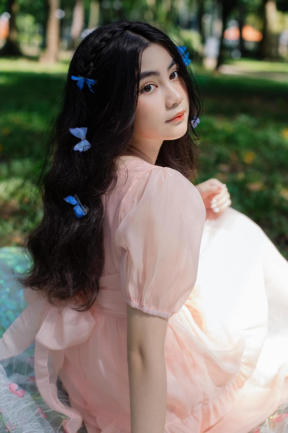 Lọ Lem và Hạt Dẻ vẫn ưu tiên học hành chứ không có kế hoạch tham gia showbiz Lọ Lem và Hạt Dẻ vẫn ưu tiên học hành chứ không có kế hoạch tham gia showbiz