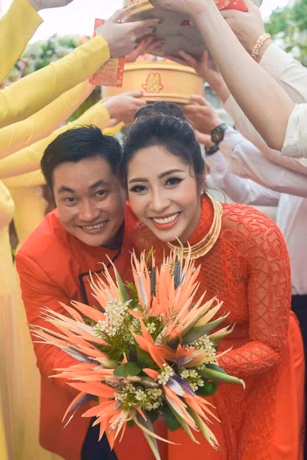 Đặng Thu Thảo và chồng cũ.