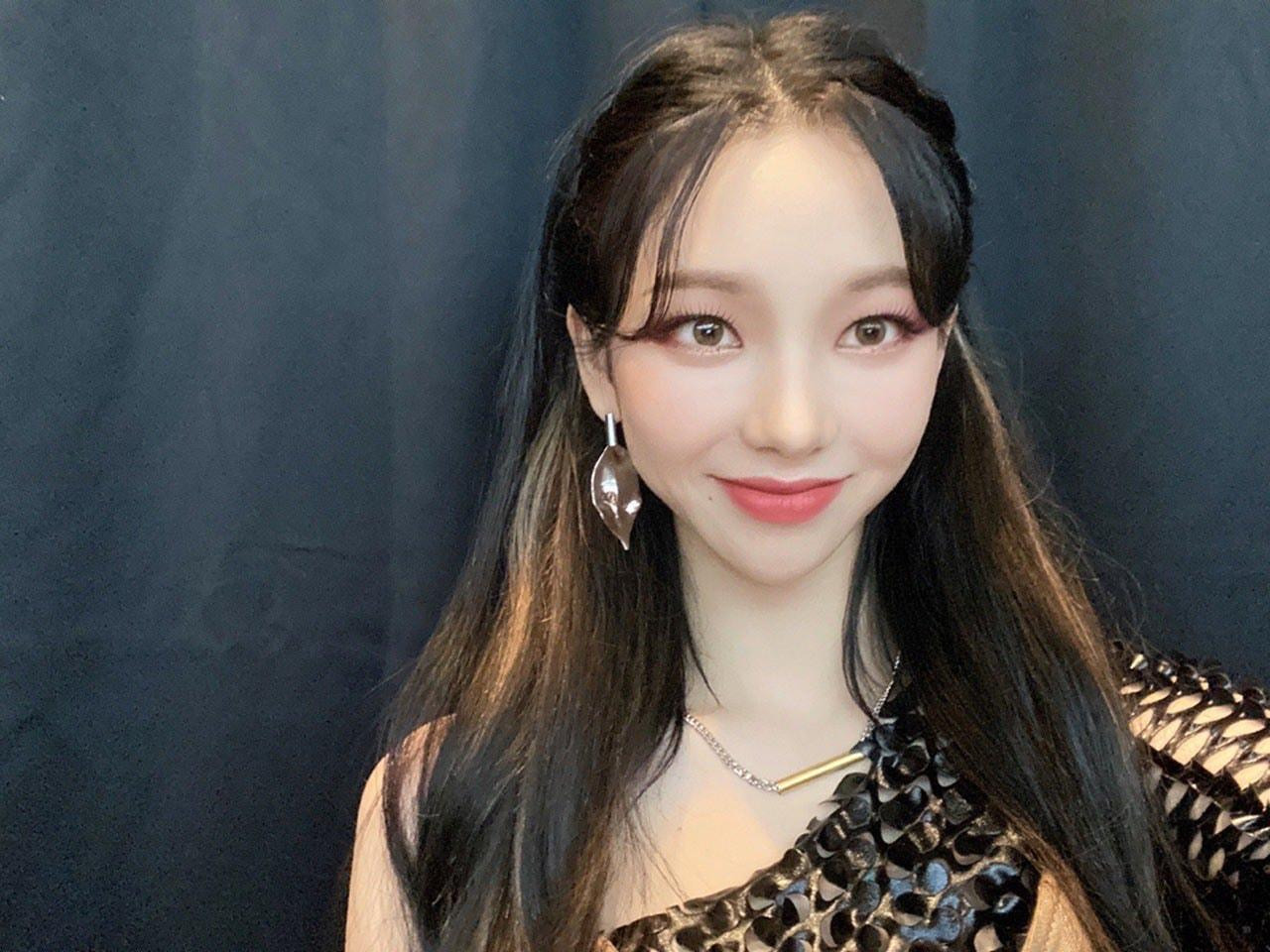 Nhan sắc Karina ngày càng được khen ngợi Nhan sắc Karina ngày càng được khen ngợi