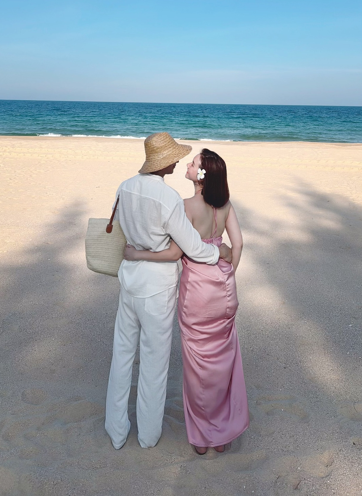 Hương Giang đang hạnh phúc bên tình yêu.