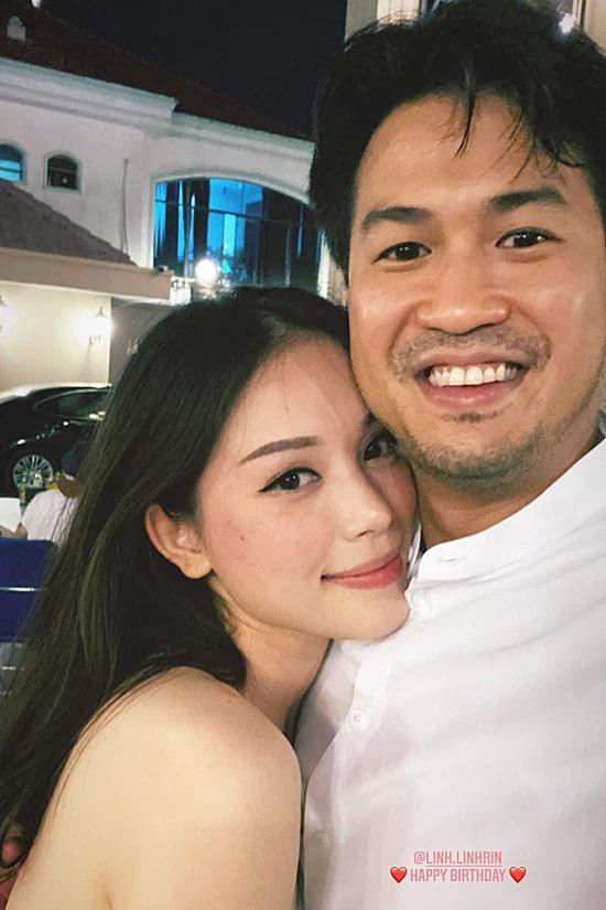 Cặp đôi thường xuyên khoe ảnh ngọt ngào trên mạng xã hội. Cặp đôi thường xuyên khoe ảnh ngọt ngào trên mạng xã hội.