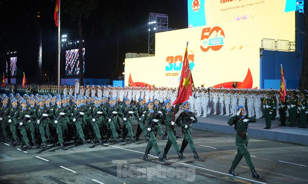 Những hình ảnh hào hùng từ buổi hợp luyện diễu binh, diễu hành. Ảnh: TPO Những hình ảnh hào hùng từ buổi hợp luyện diễu binh, diễu hành. Ảnh: TPO