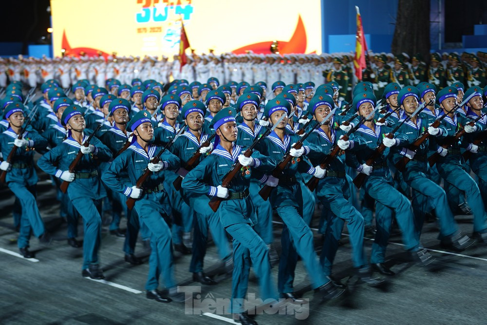 Những hình ảnh hào hùng từ buổi hợp luyện diễu binh, diễu hành. Ảnh: TPO Những hình ảnh hào hùng từ buổi hợp luyện diễu binh, diễu hành. Ảnh: TPO