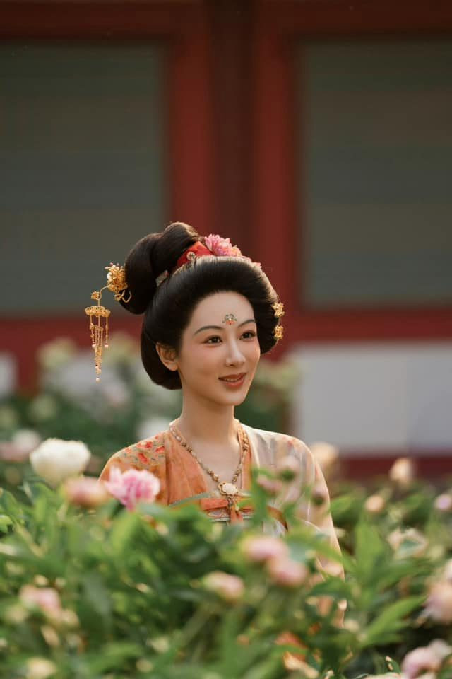 Dương Tử cũng thích mê tạo hình của nhân vật Hà Duy Phương. Dương Tử cũng thích mê tạo hình của nhân vật Hà Duy Phương.