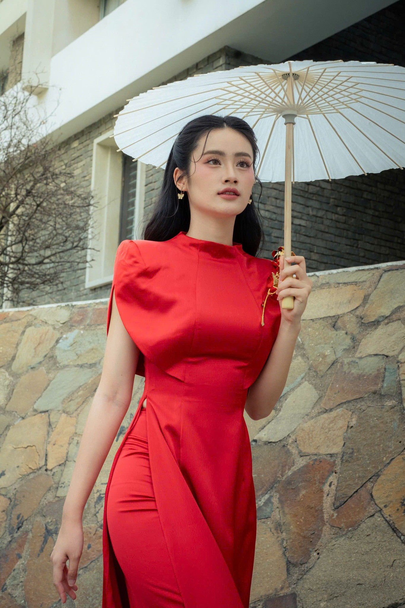 Hoa hậu Ý Nhi đang tích cực chuẩn bị cho Miss World 2025. Hoa hậu Ý Nhi đang tích cực chuẩn bị cho Miss World 2025.