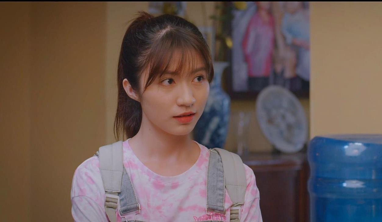 Đạo diễn Bùi Tiến Huy từng chọn gương mặt mới Ngọc Huyền vào phim Thương ngày nắng về