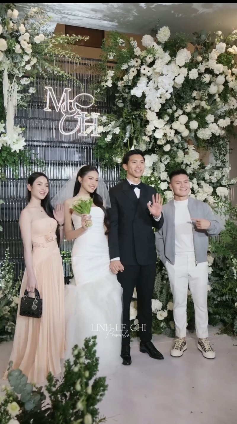 Netizen đang chờ ngày Quang Hải, Chu Thanh Huyền kết hôn.