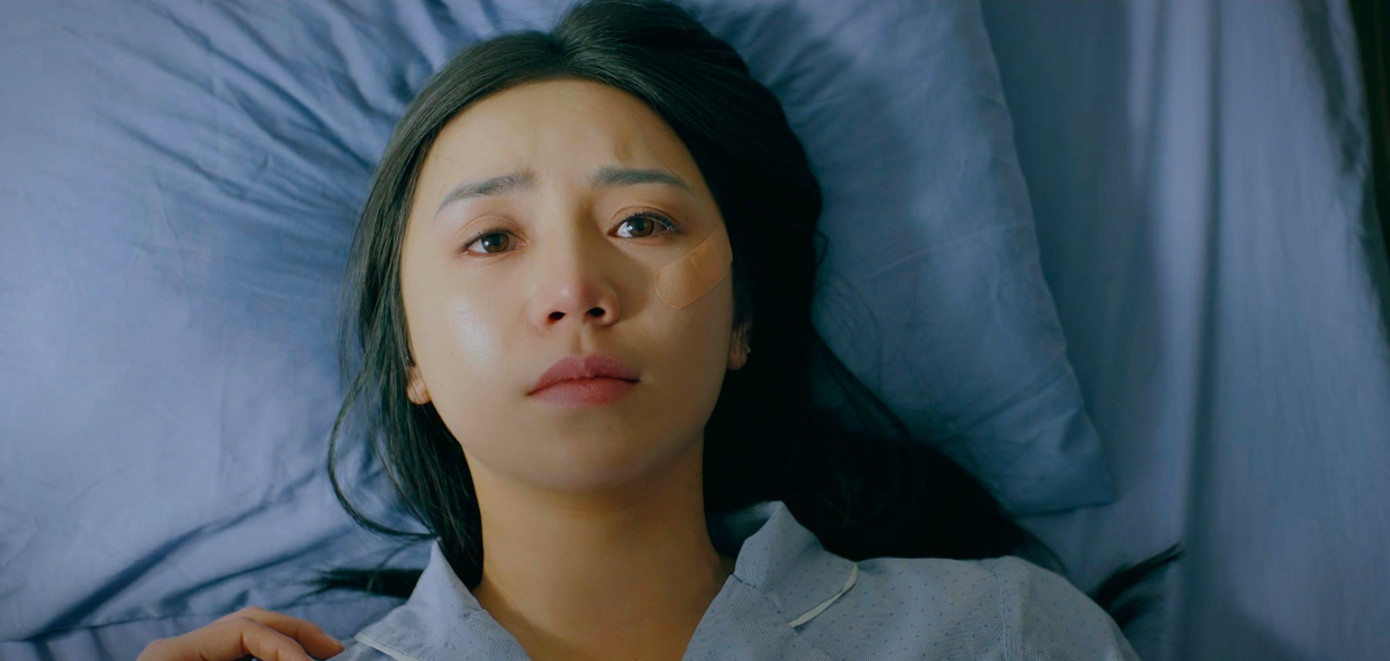 Điều này khiến Nguyệt càng thêm tổn thương.