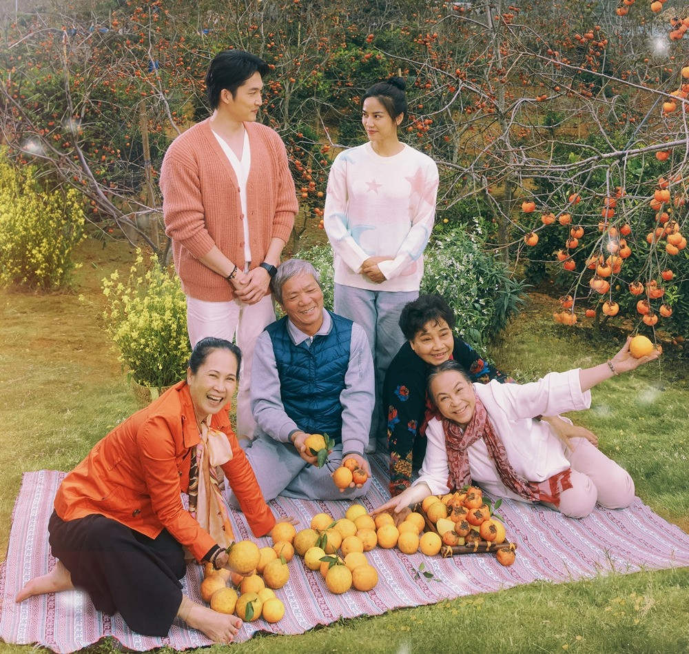 Cặp đôi đã về ra mắt "nhà trai", liệu mọi thứ có chỉ dừng lại trên hợp đồng? Cặp đôi đã về ra mắt "nhà trai", liệu mọi thứ có chỉ dừng lại trên hợp đồng?