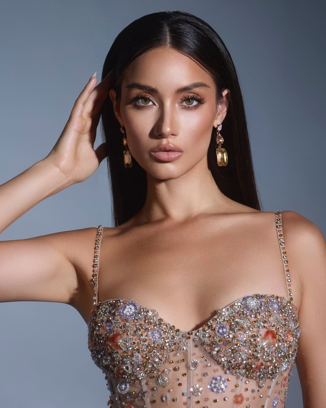 Lâu lắm rồi Việt Nam mới không có thứ hạng cao ở Miss Supranational.