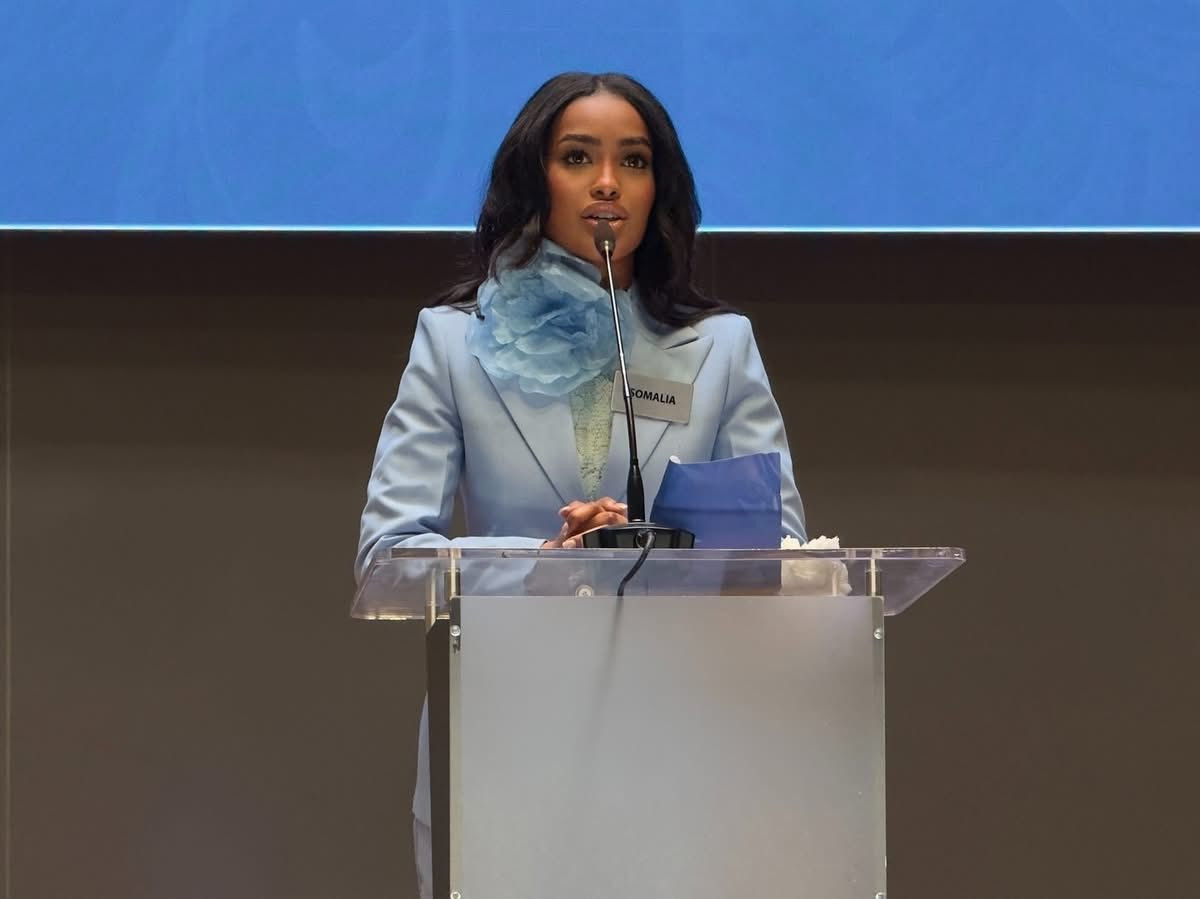 Đại diện Somalia có phần thi xúc động ở Head to Head Challenge. Đại diện Somalia có phần thi xúc động ở Head to Head Challenge.