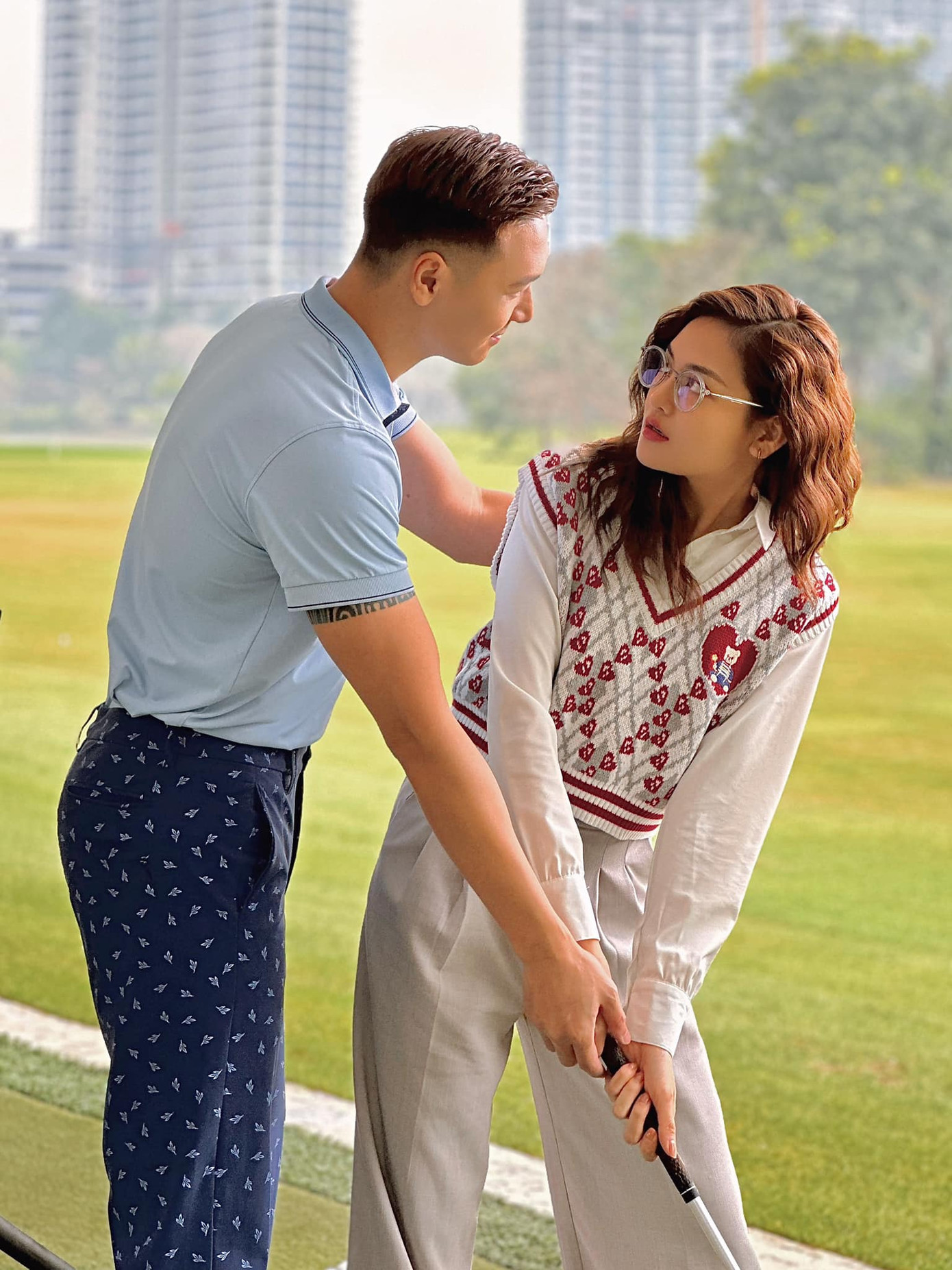 Đừng Nói Khi Yêu xoay quanh chuyện tình lãng mạn của Quy và Ly. Đừng Nói Khi Yêu xoay quanh chuyện tình lãng mạn của Quy và Ly.