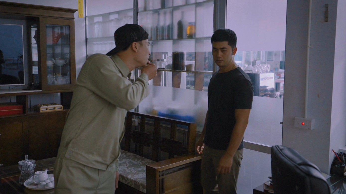 Thật khó để giữ bình tĩnh trước biểu cảm này. Thật khó để giữ bình tĩnh trước biểu cảm này.