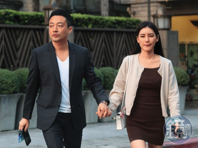 Uông Tiểu Phi và Mandy chuẩn bị làm đám cưới. Uông Tiểu Phi và Mandy chuẩn bị làm đám cưới.