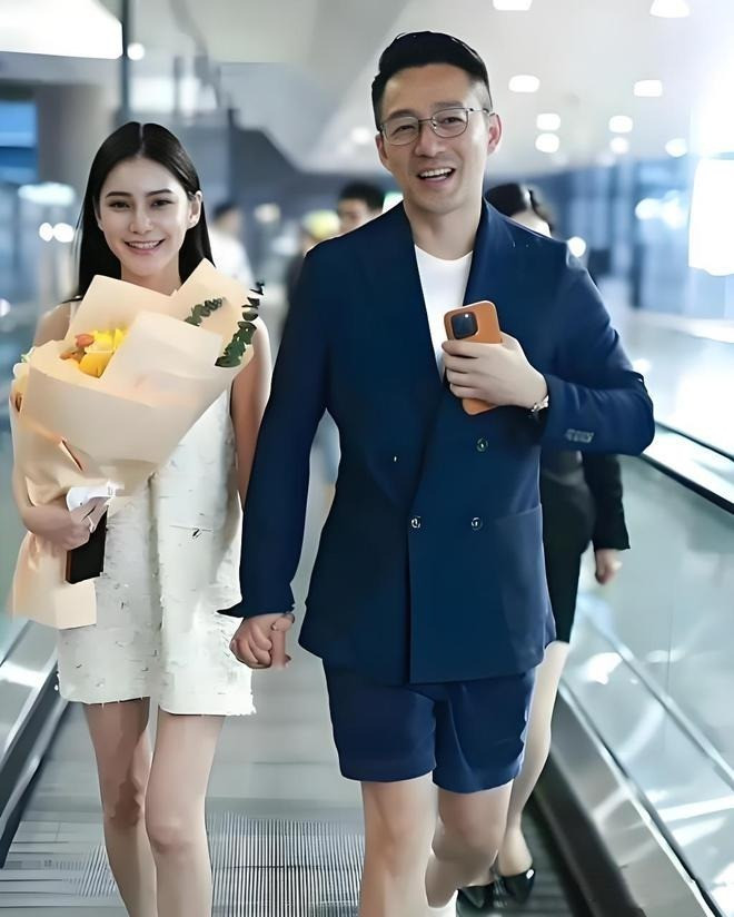 Mandy đang vướng tin đồn không hay về quá khứ. Mandy đang vướng tin đồn không hay về quá khứ.