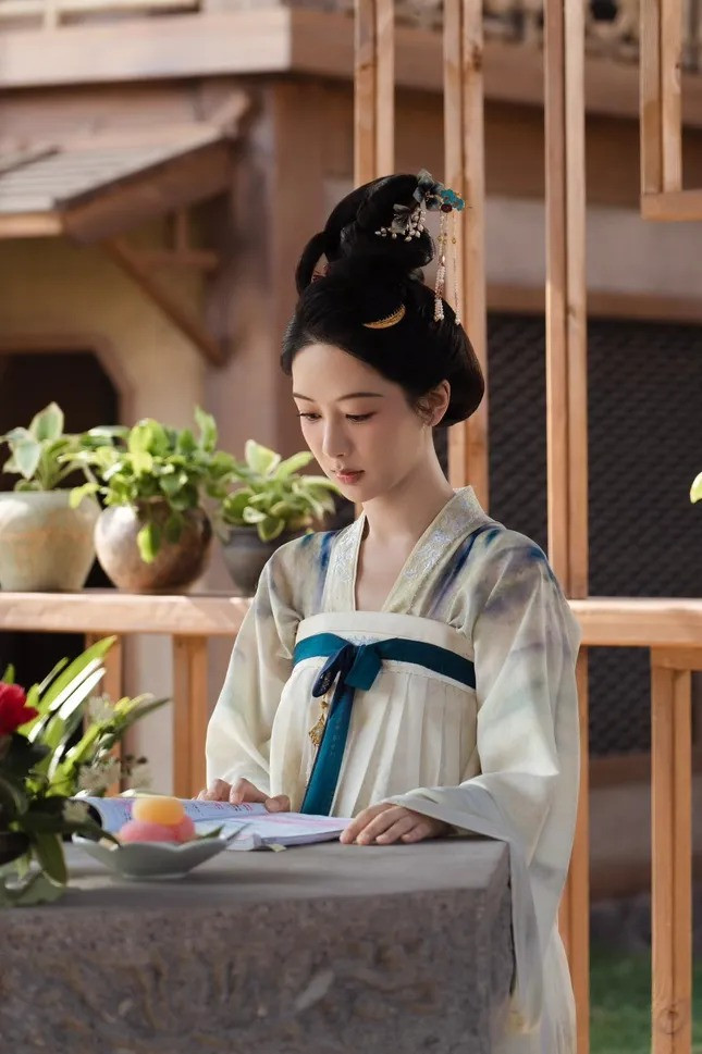 Dương Tử được khen ngợi về diễn xuất.