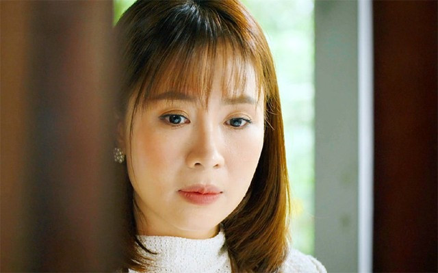 Nữ diễn viên giải thích cô tăng cân nên nhìn khác lạ.