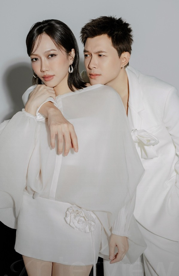 Thúy Ngân - Trương Thế Vinh, Anh Tú - Diệu Nhi cũng được nhắc tên. Thúy Ngân - Trương Thế Vinh, Anh Tú - Diệu Nhi cũng được nhắc tên.