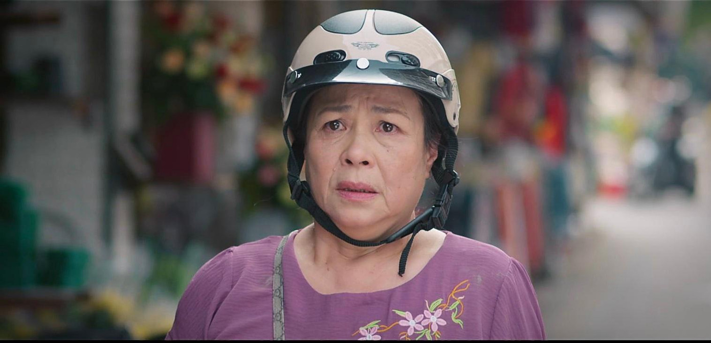 Bà Nga hẳn sẽ còn nhiều phen đau khổ vì ba cô con gái