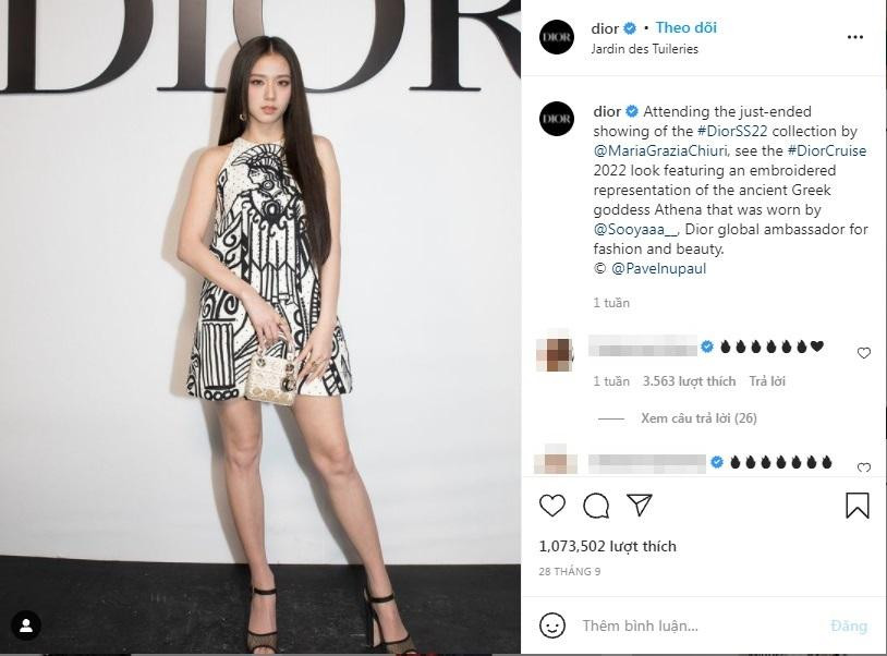 Bài đăng của Jisoo có tương tác cao nhất trên Instagram Dior Bài đăng của Jisoo có tương tác cao nhất trên Instagram Dior