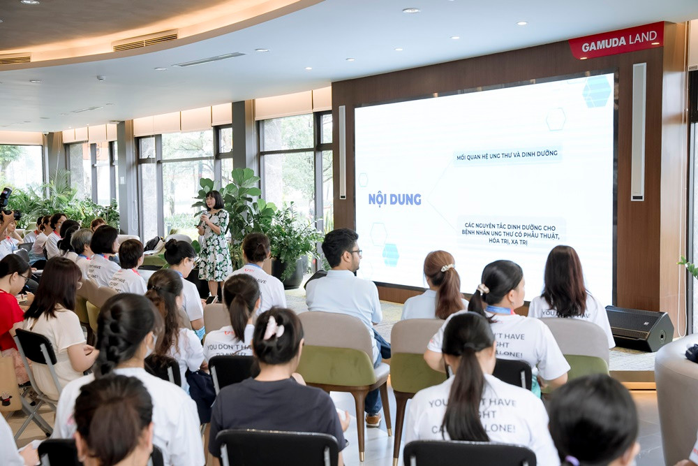 Toàn cảnh buổi hội thảo về chủ đề dinh dưỡng dành cho bệnh nhân ung thư