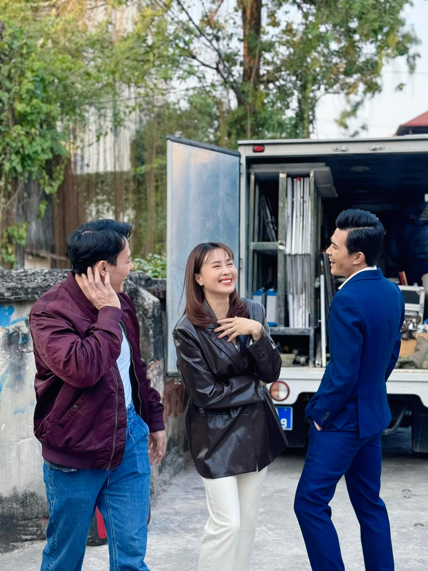 Hồng Diễm cần chọn bạn diễn nam phù hợp để thể hiện được trọn vẹn cảm xúc. Hồng Diễm cần chọn bạn diễn nam phù hợp để thể hiện được trọn vẹn cảm xúc.