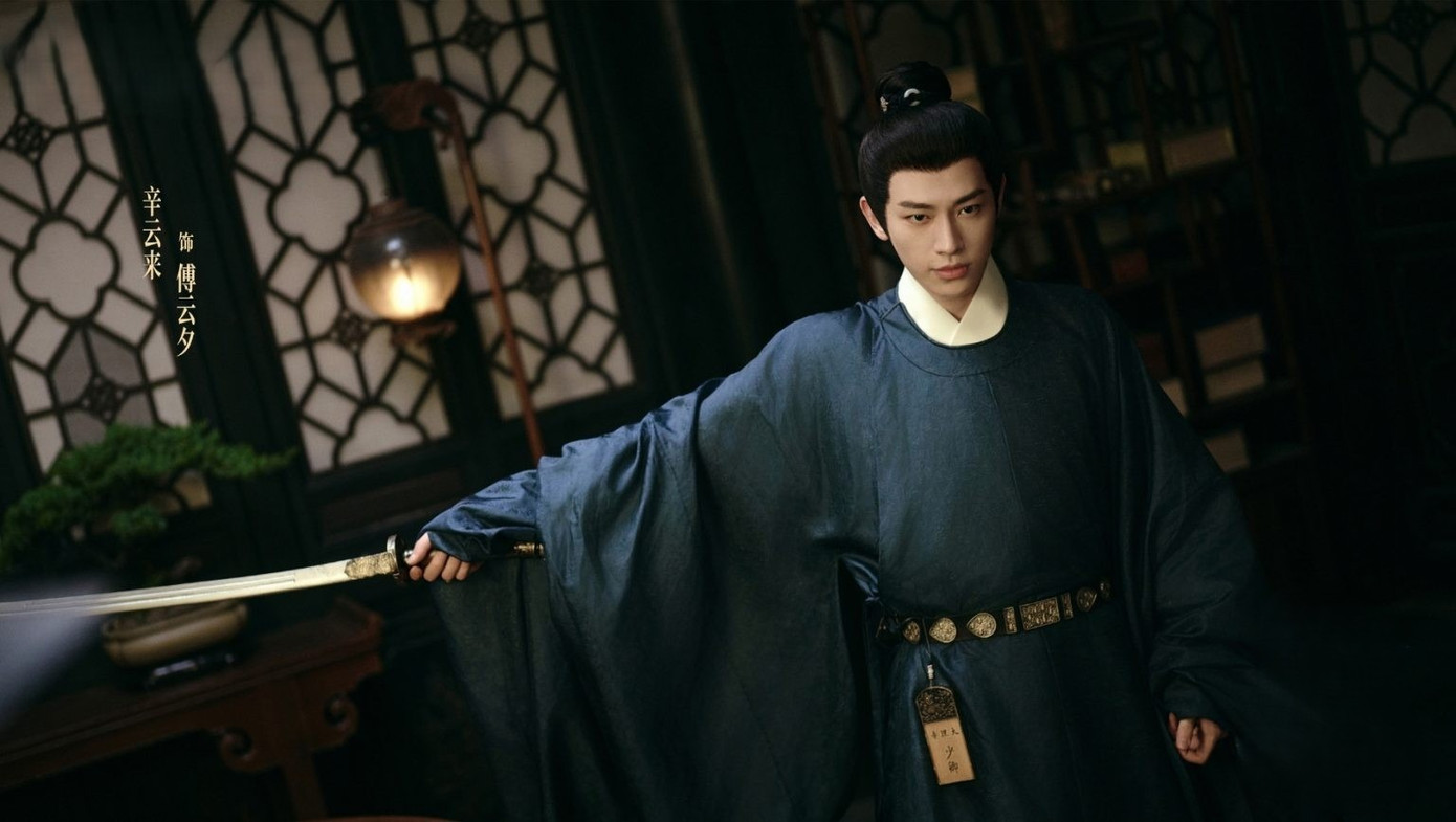 Nhưng cũng có không ít khán giả bênh vực nam diễn viên.