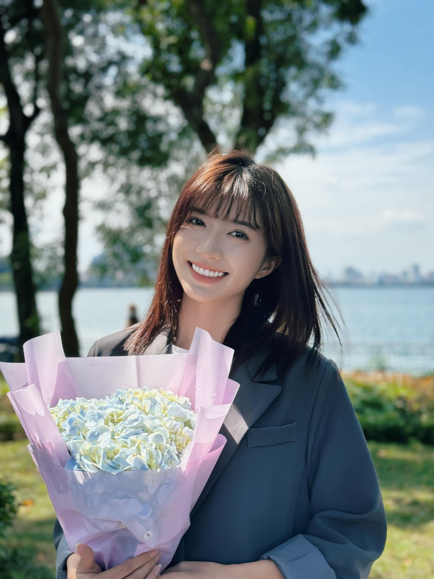 Ngọc Huyền vẫn đóng phim sau khi kết hôn. Ngọc Huyền vẫn đóng phim sau khi kết hôn.