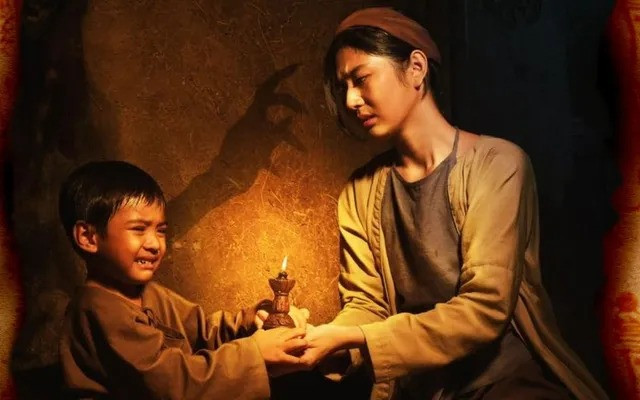 Phim lấy cảm hứng từ một truyện truyền kỳ quen thuộc. Phim lấy cảm hứng từ một truyện truyền kỳ quen thuộc.