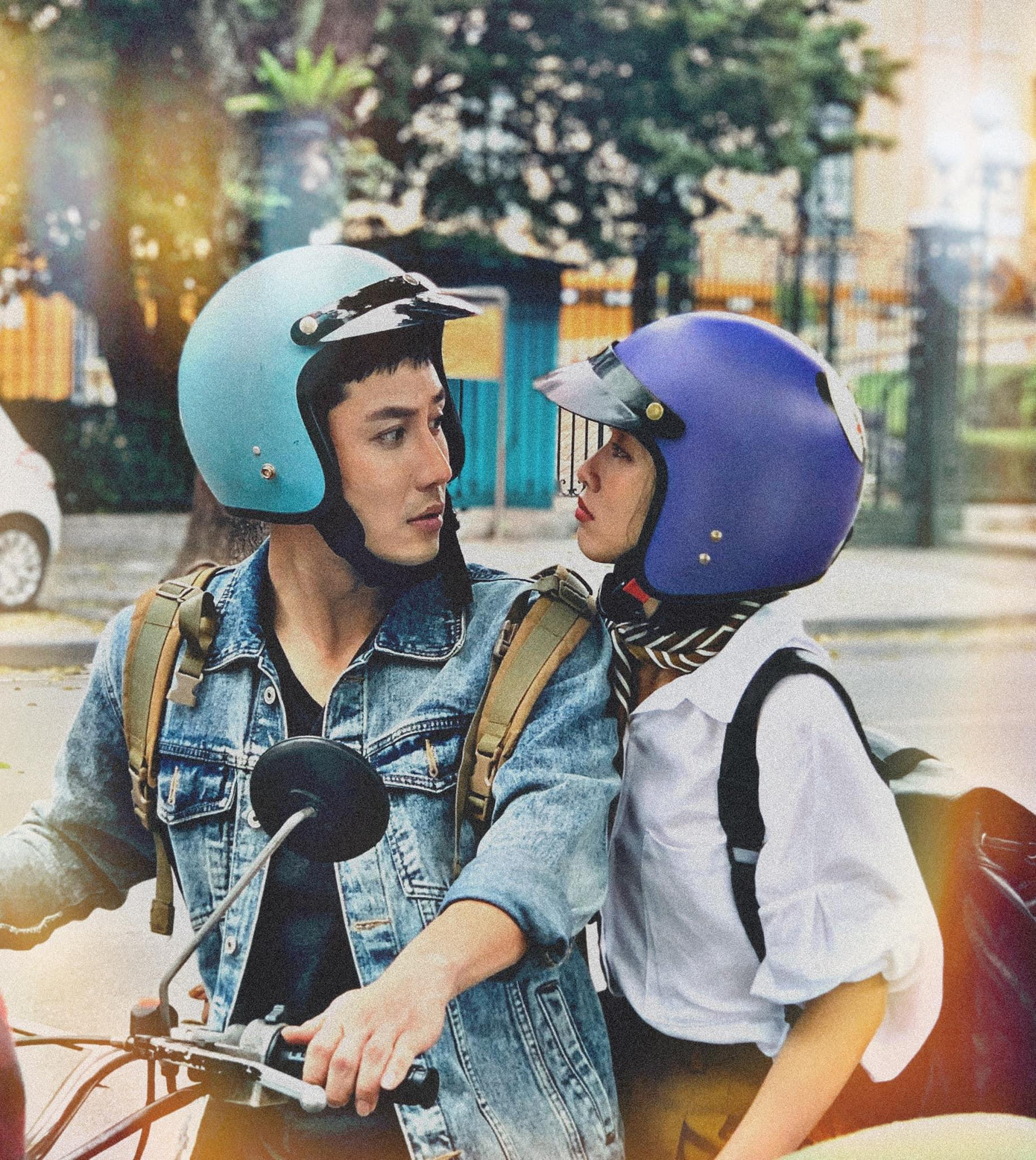 Thanh Sơn rất chịu khó cập nhật trang cá nhân Thanh Sơn rất chịu khó cập nhật trang cá nhân