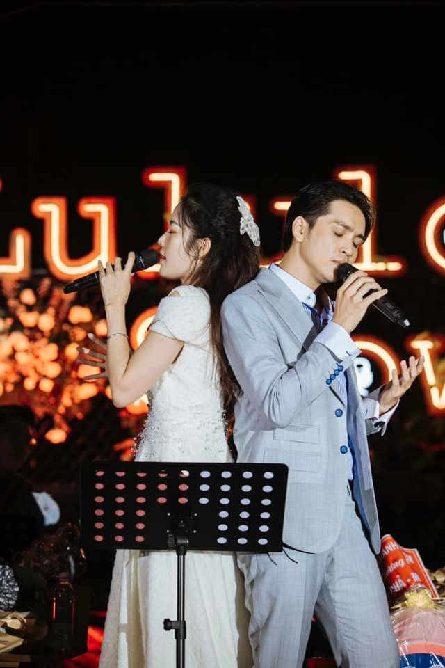 Những hình ảnh tình cảm thế này đã không còn Những hình ảnh tình cảm thế này đã không còn