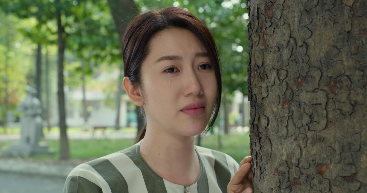 Cô được khen diễn xuất tốt ở những cảnh đau khổ trong 7 Năm Chưa Cưới Sẽ Chia Tay. Cô được khen diễn xuất tốt ở những cảnh đau khổ trong 7 Năm Chưa Cưới Sẽ Chia Tay.