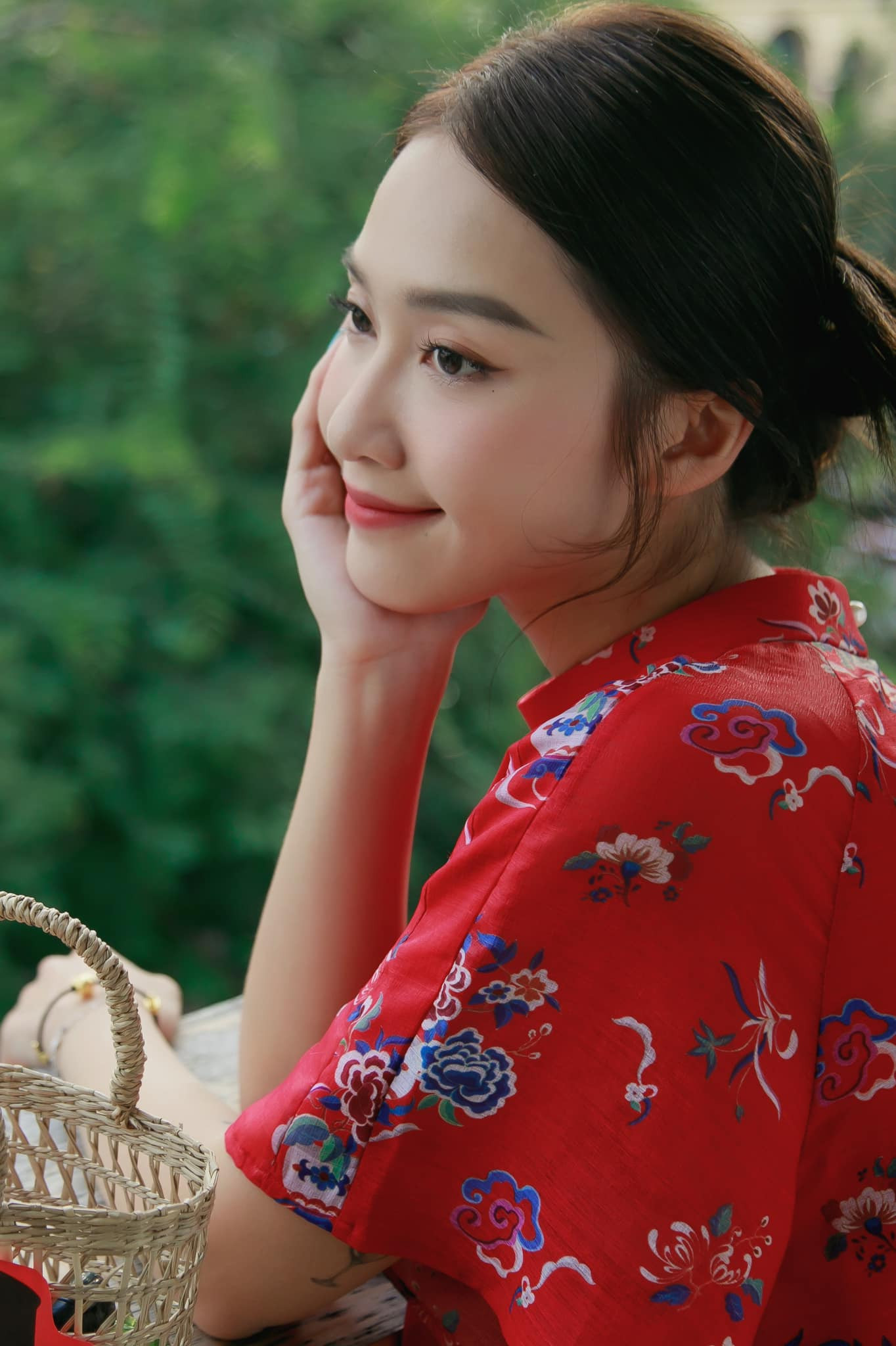 Khán giả tiếc vì Khả Ngân vắng mặt trong chương trình.