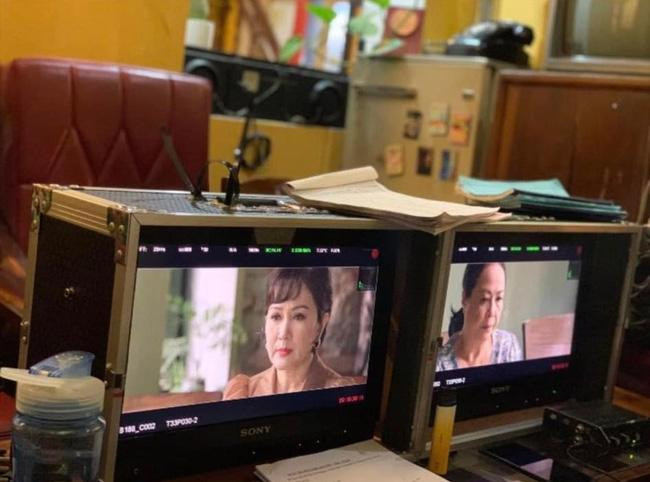 Bà Kim Nhung và bà Nga gặp nhau